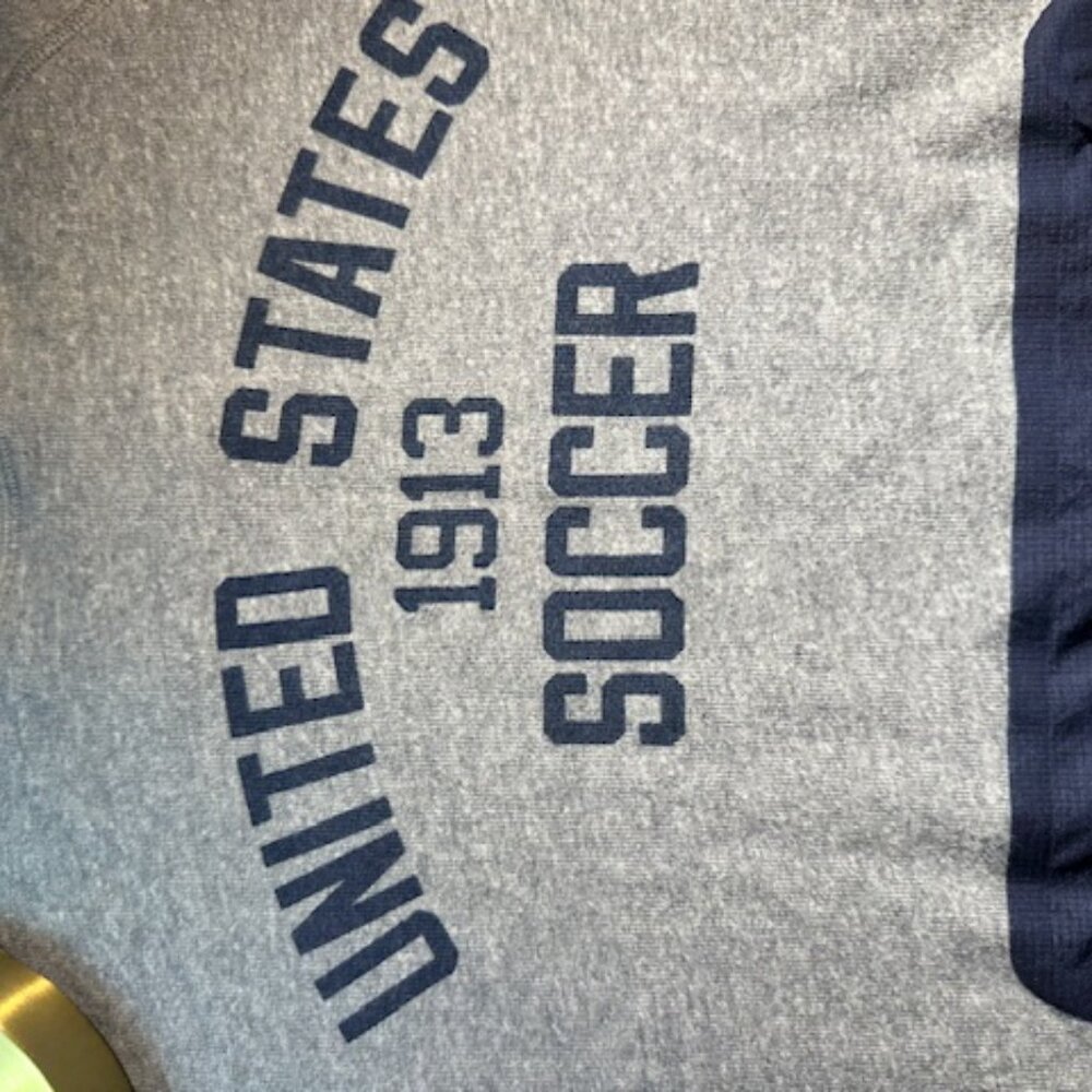 Nike United States Soccer 1913 Crewneck Sweatshirt / Gray / Women’s M - Picture 6 of 7